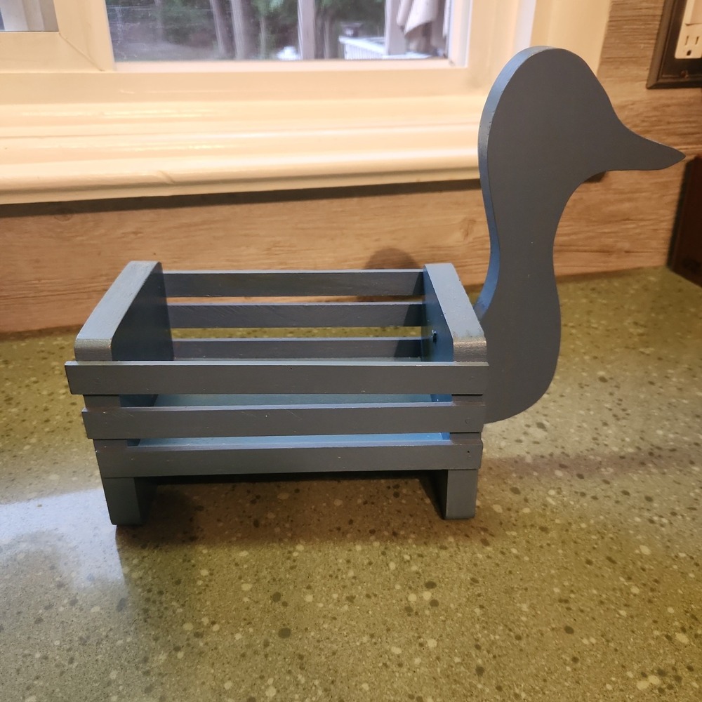 VTG Goose Basket Grandma Core Decor